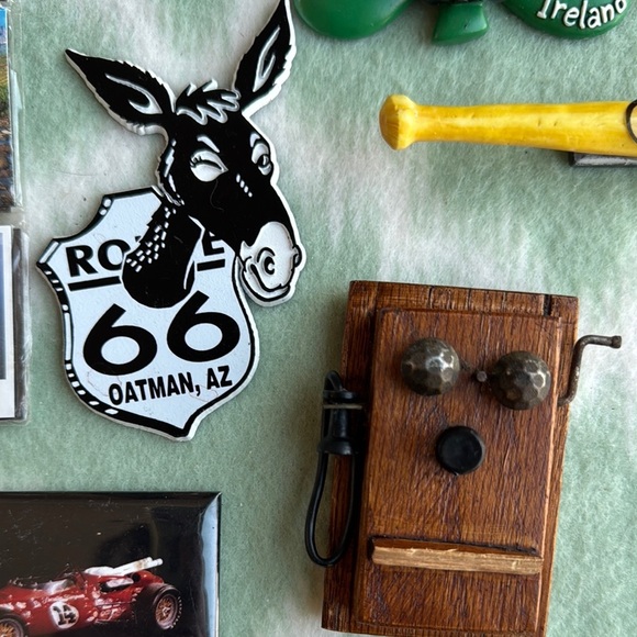 Assorted Decorative Magnets Collection - Picture 7 of 15